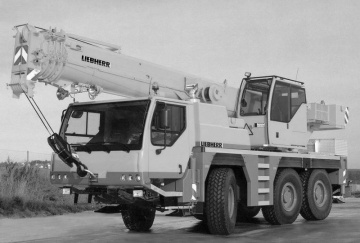 Liebherr LTM1045-1